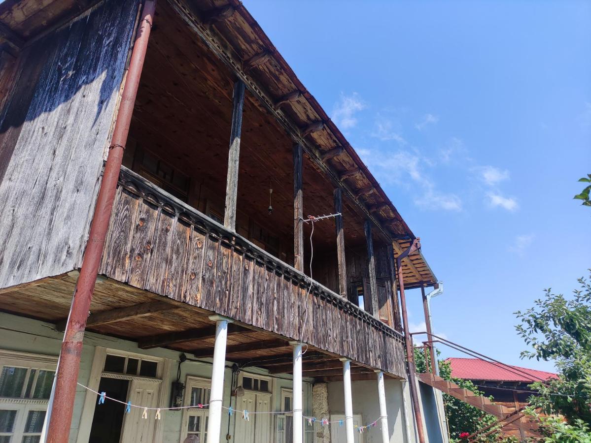 Racha Chogovadze'S Guest House Ambrolauri Exterior photo